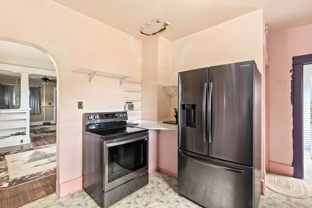 114 3rd Avenue S Stanford MT 59479