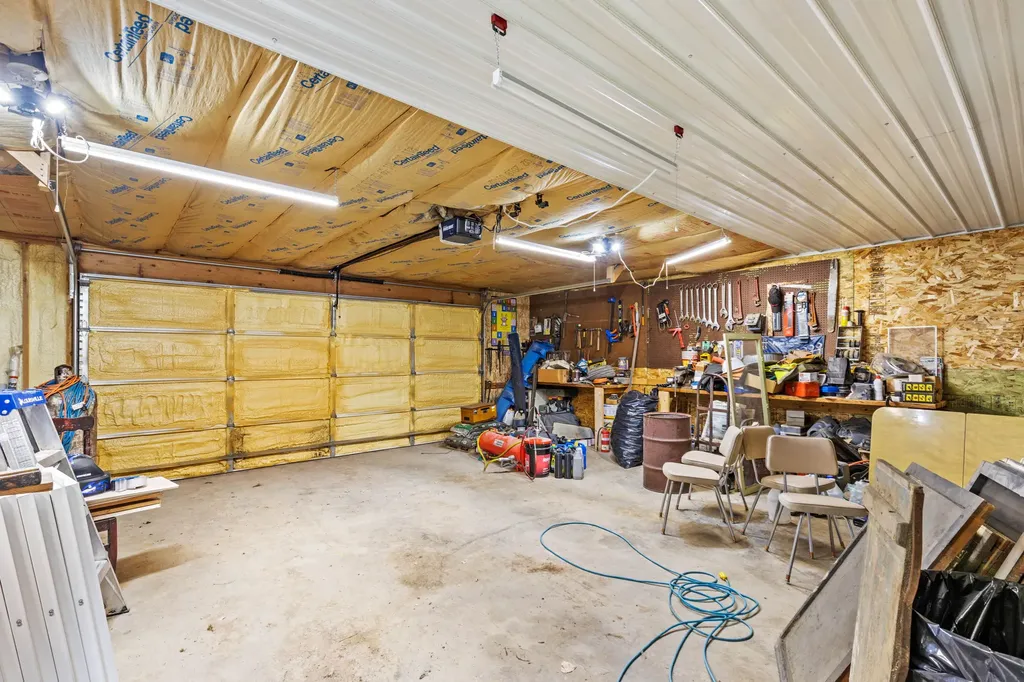 114 3rd Avenue S Stanford MT 59479