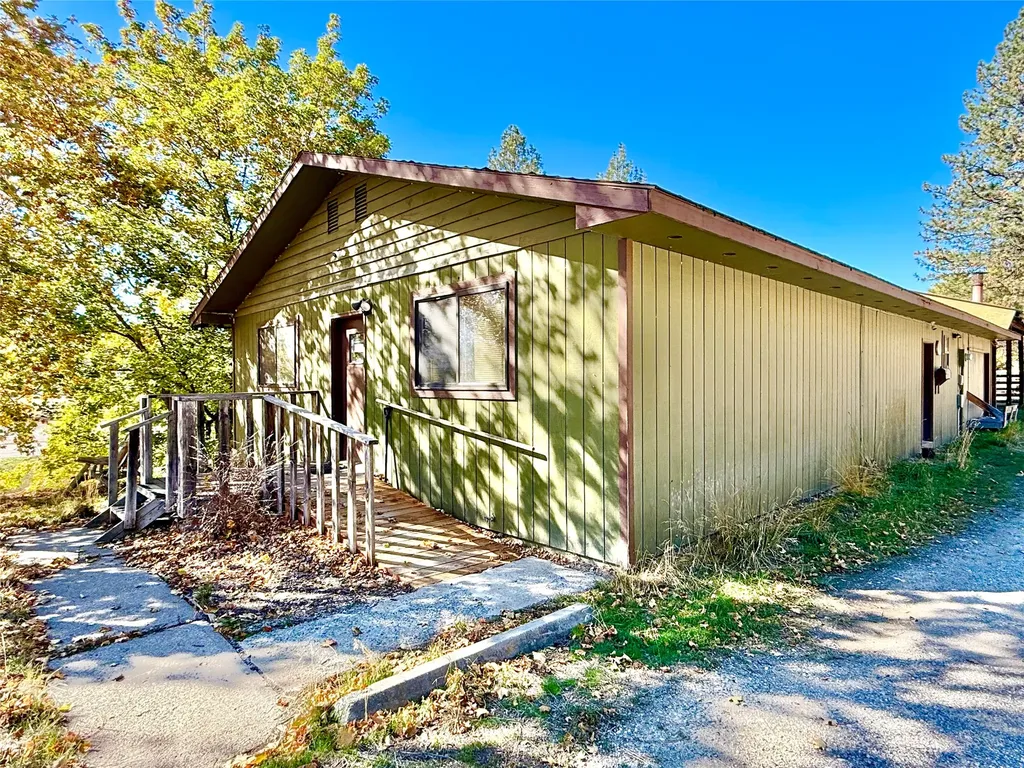 7273 Mount Highway 200 Plains MT 59859