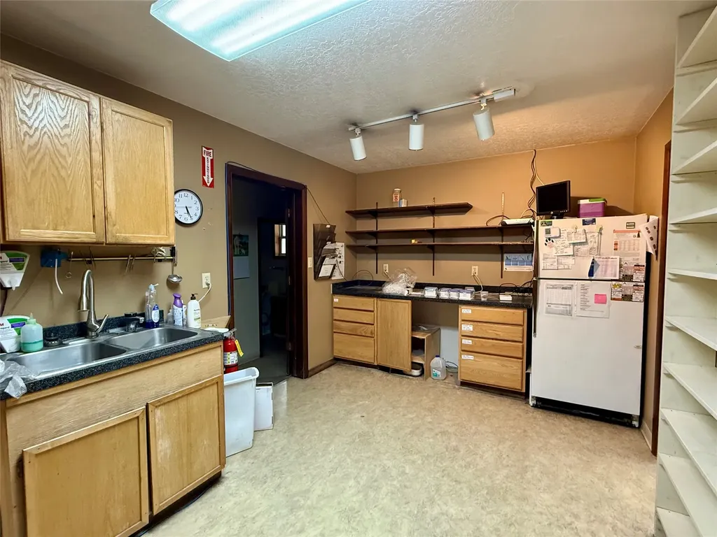 7273 Mount Highway 200 Plains MT 59859