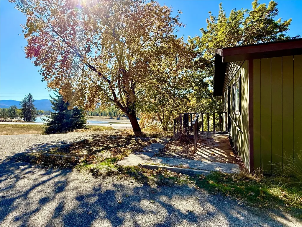 7273 Mount Highway 200 Plains MT 59859