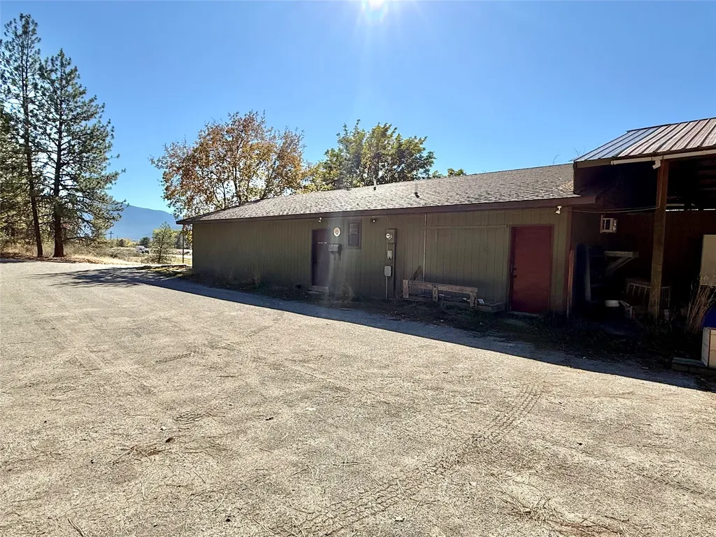 7273 Mount Highway 200 Plains MT 59859