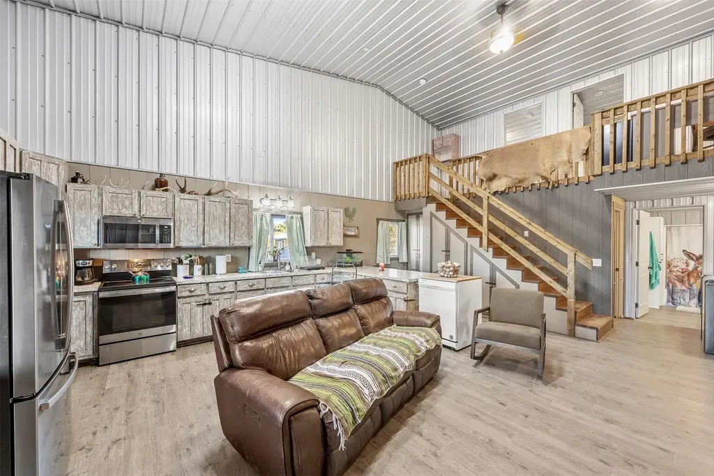 1073 N Burnt Fork Road Stevensville MT 59870