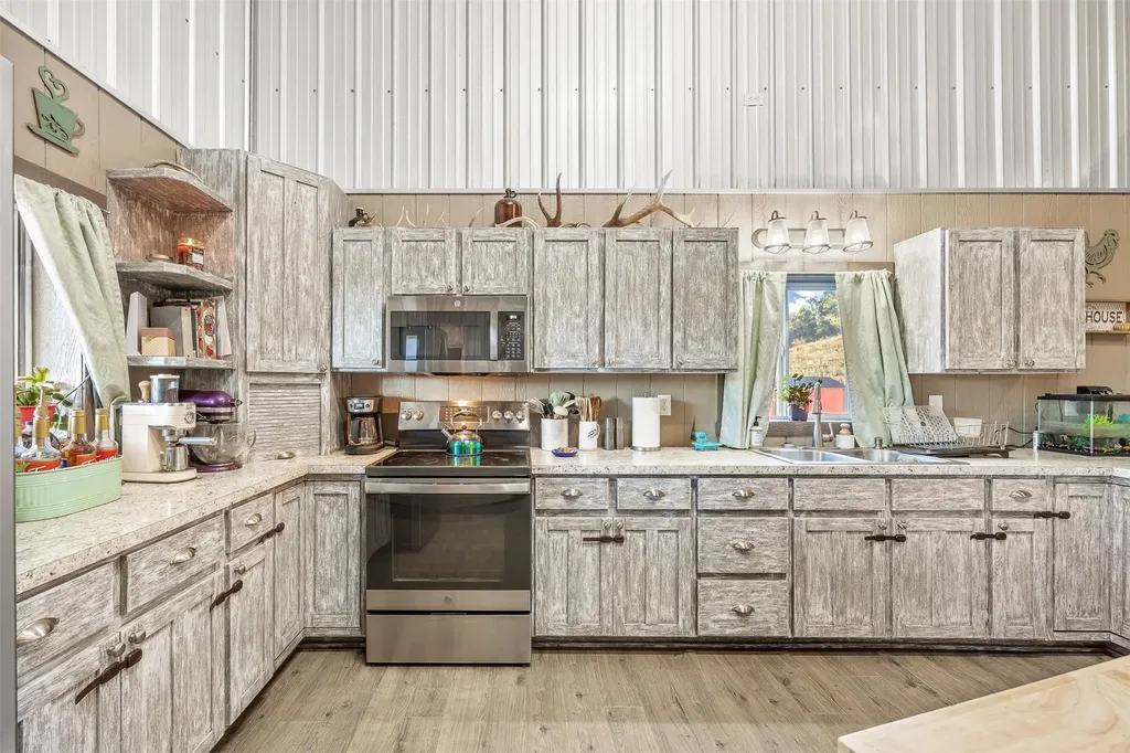 1073 N Burnt Fork Road Stevensville MT 59870