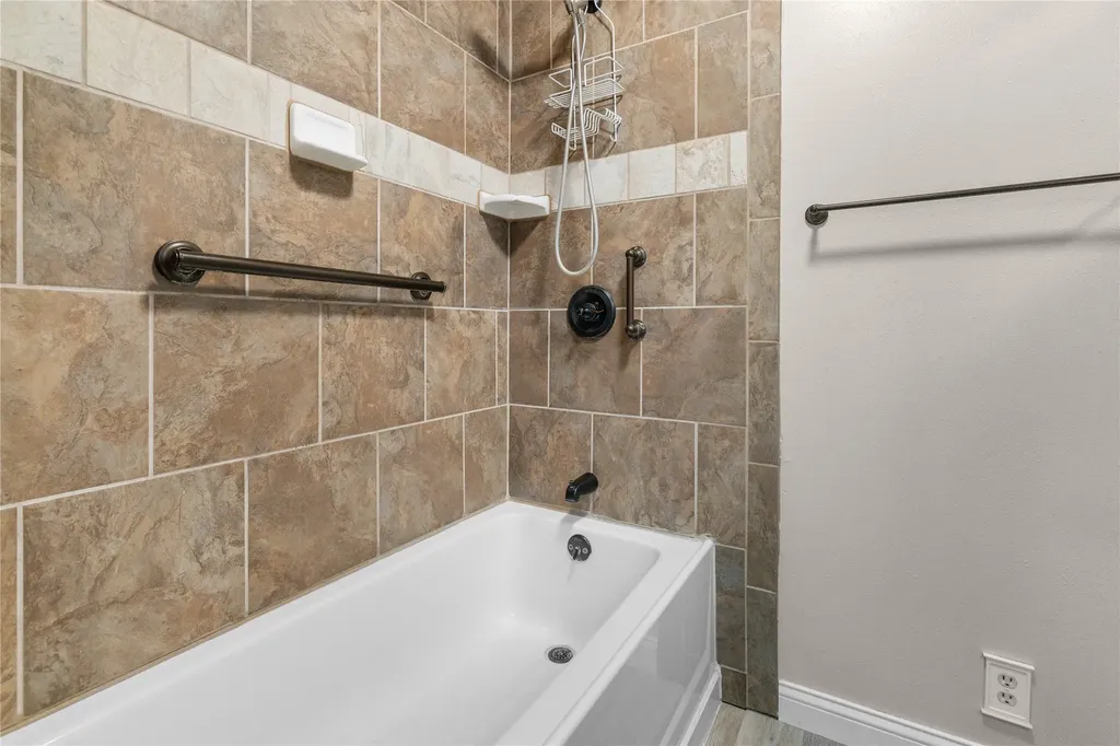 14 Ante Lane Jefferson City MT 59638