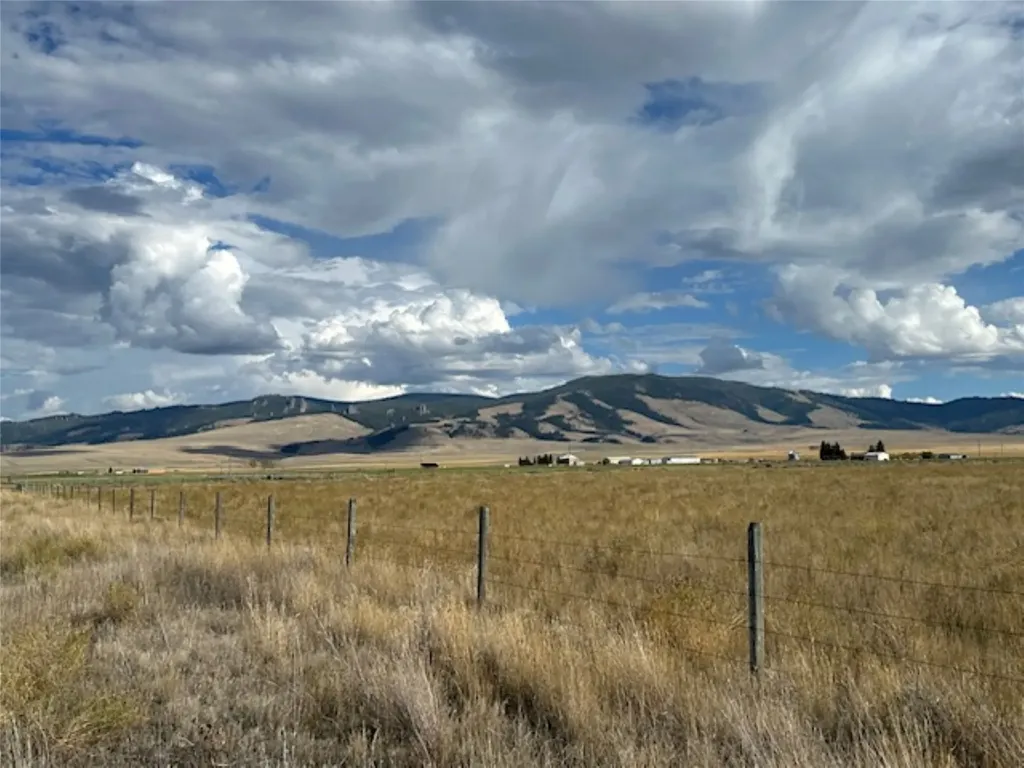 Nhn Luppold Road White Sulphur Springs MT 59645