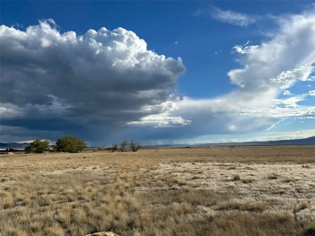 Nhn Luppold Road White Sulphur Springs MT 59645