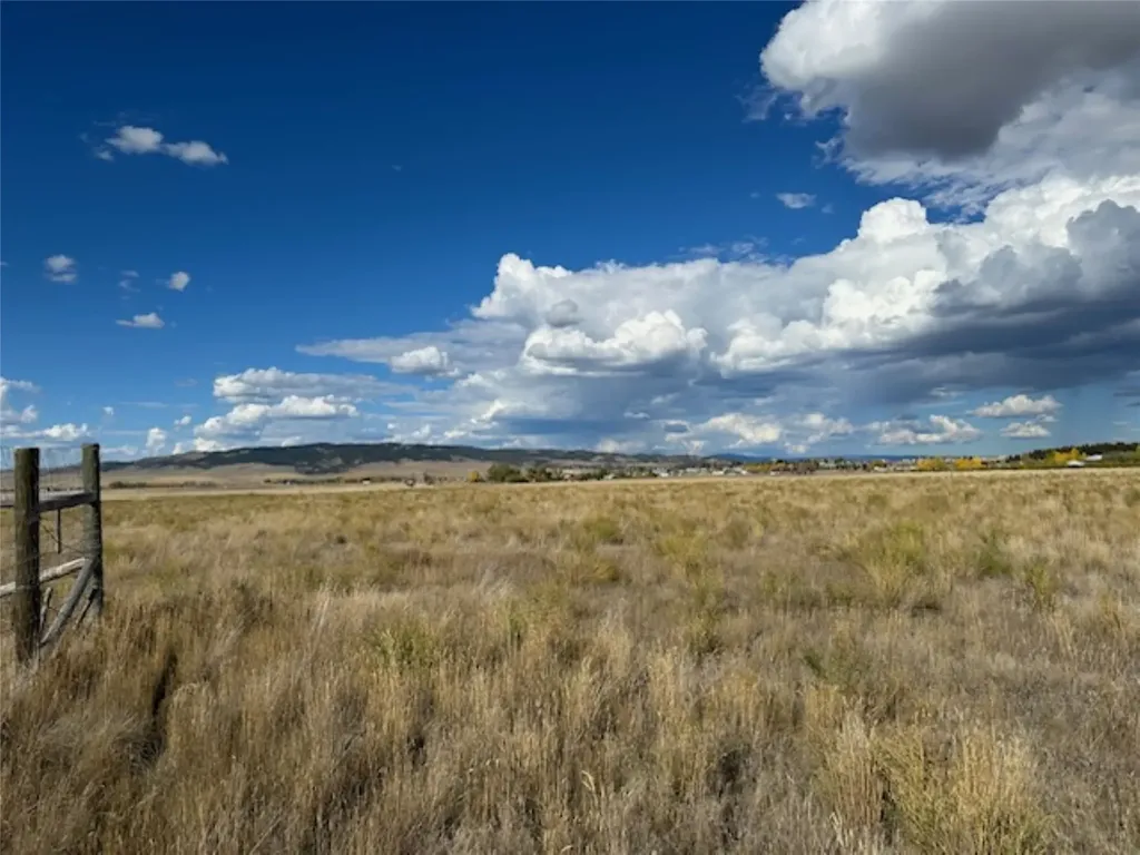 Nhn Luppold Road White Sulphur Springs MT 59645
