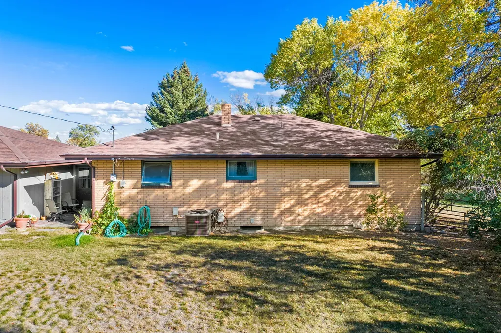 223 2nd Street S Cascade MT 59421