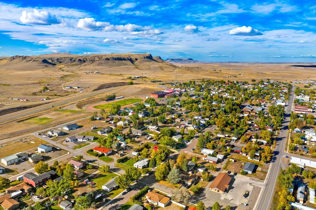 223 2nd Street S Cascade MT 59421