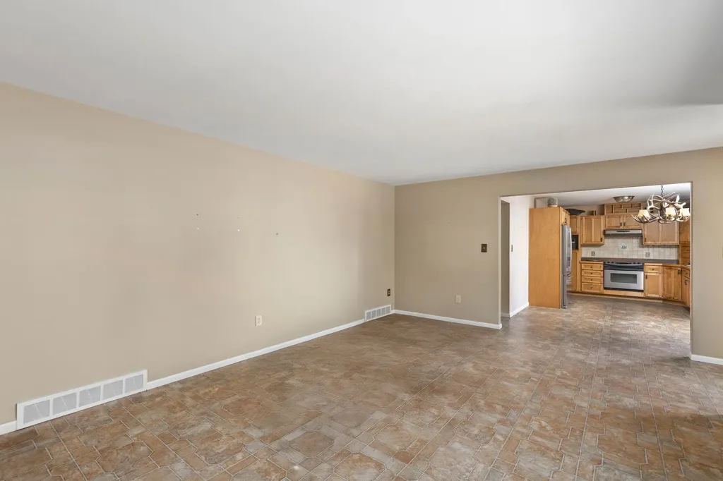 223 2nd Street S Cascade MT 59421