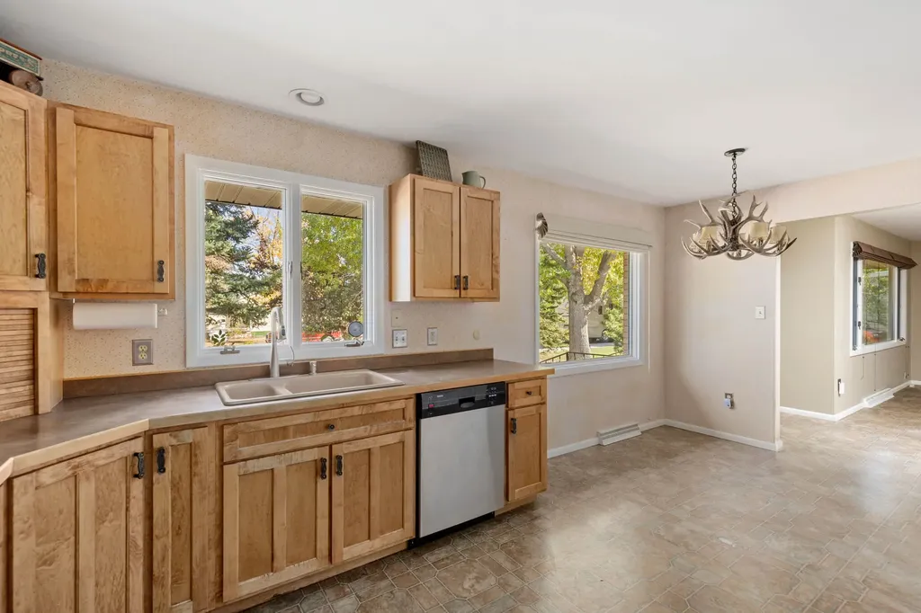 223 2nd Street S Cascade MT 59421