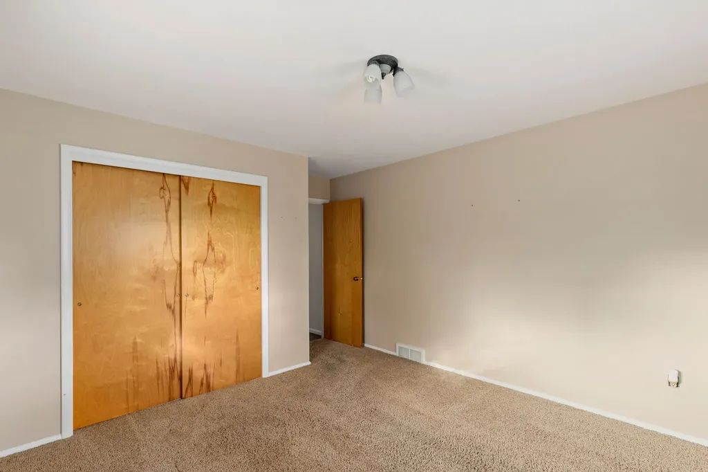 223 2nd Street S Cascade MT 59421