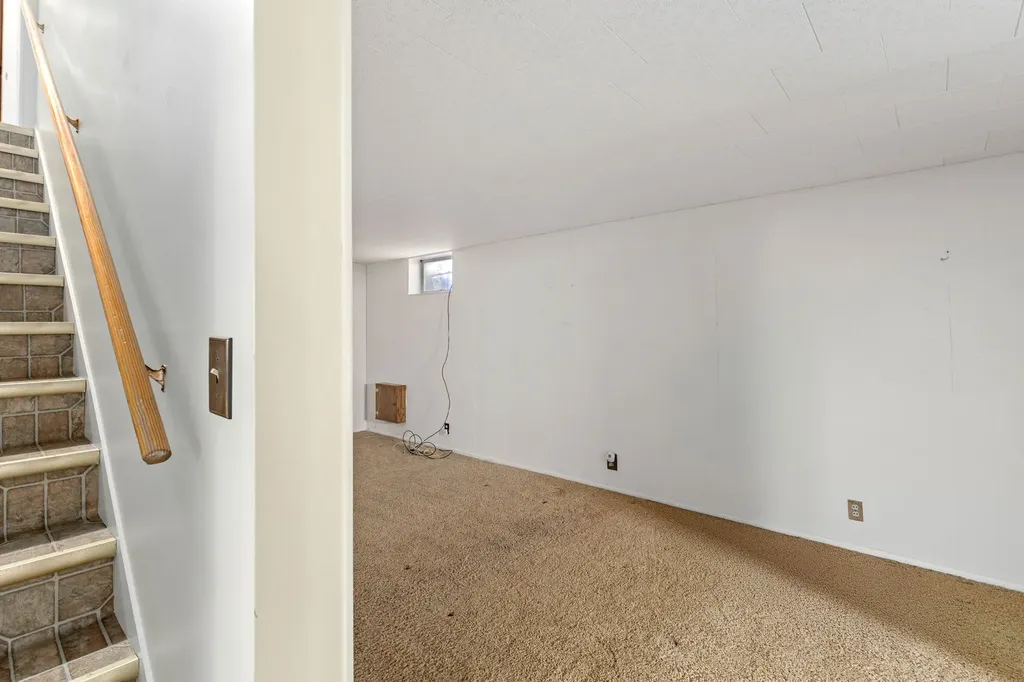 223 2nd Street S Cascade MT 59421