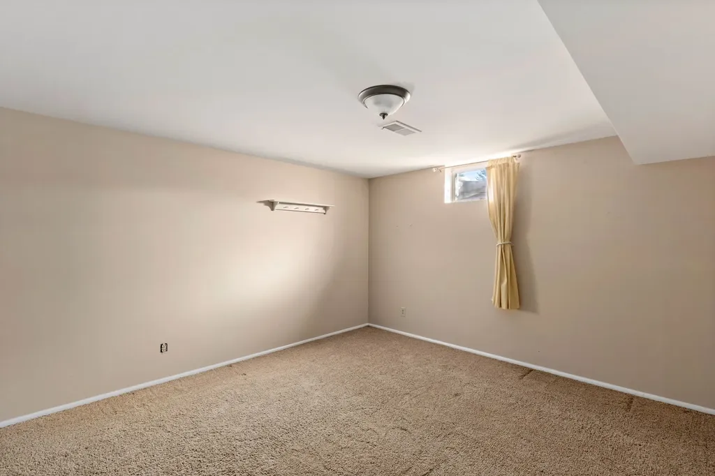 223 2nd Street S Cascade MT 59421