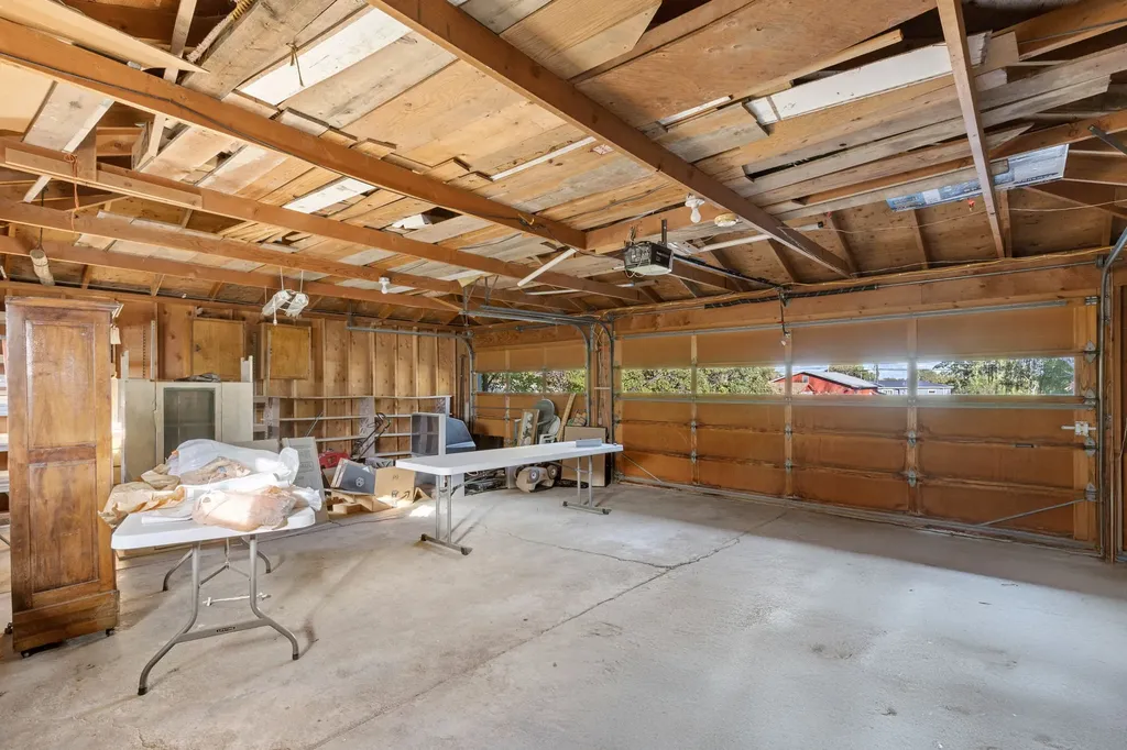 223 2nd Street S Cascade MT 59421