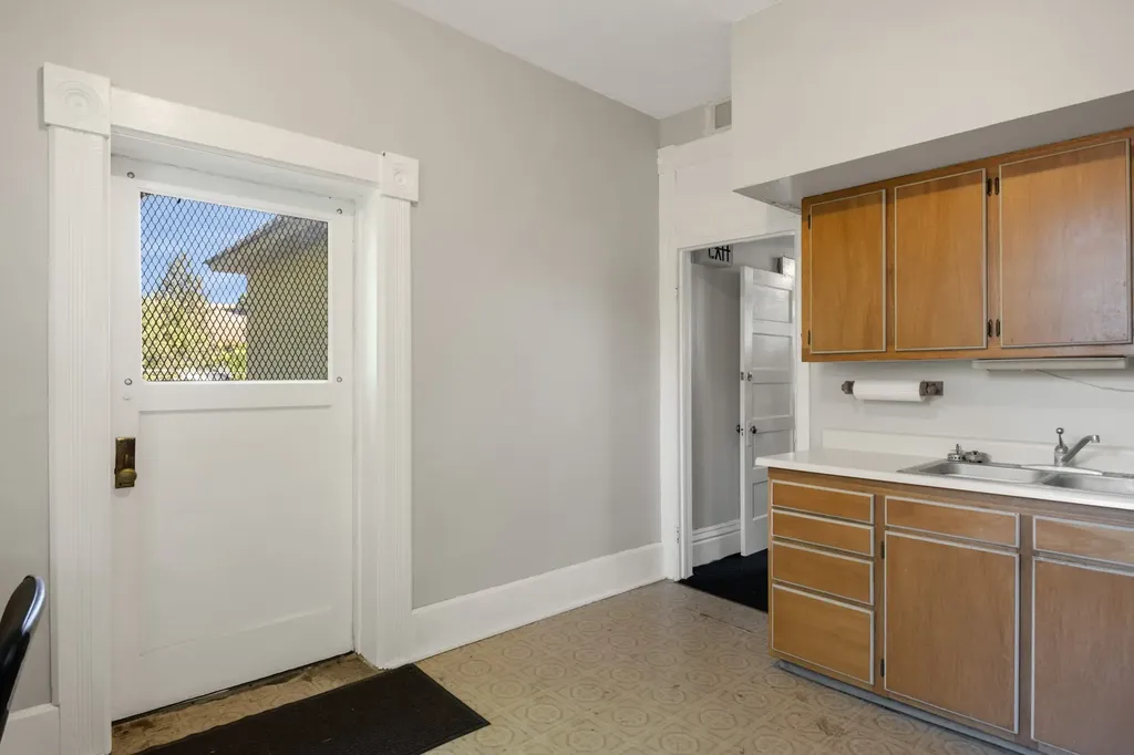 416 E Pine Street Missoula MT 59802