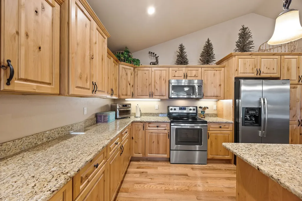 112 Golden Bear Drive Bigfork MT 59911