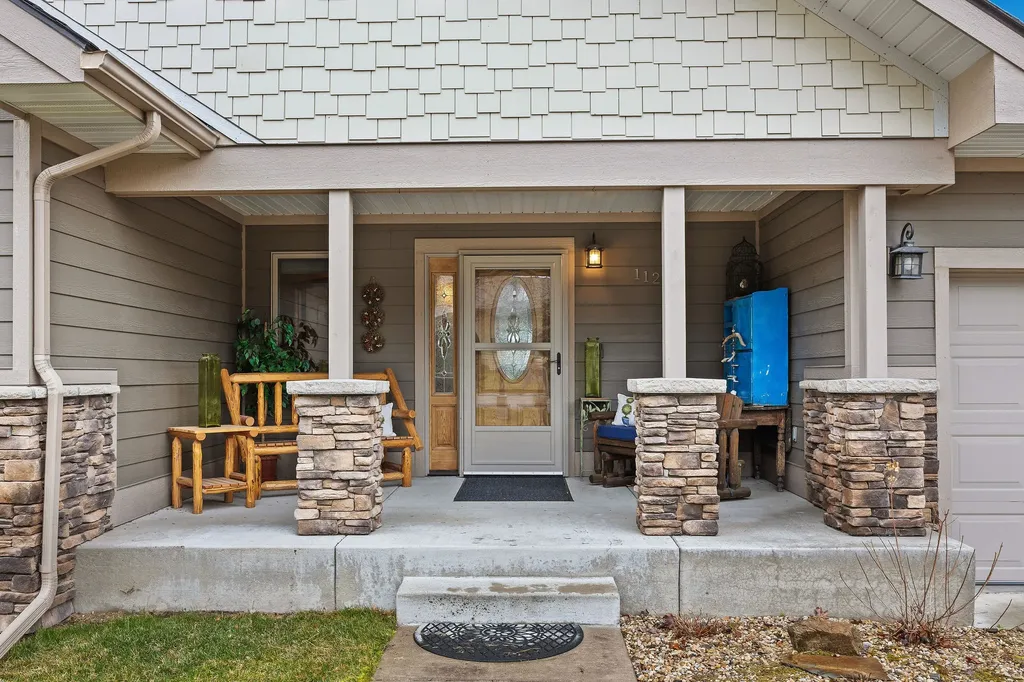112 Golden Bear Drive Bigfork MT 59911