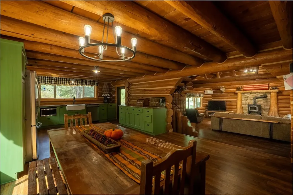 847 Sheafman Creek Road Hamilton MT 59840