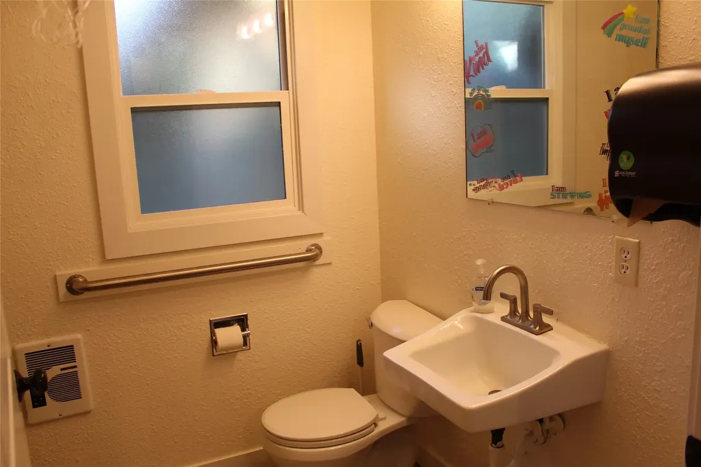 2 6th Avenue E Polson MT 59860