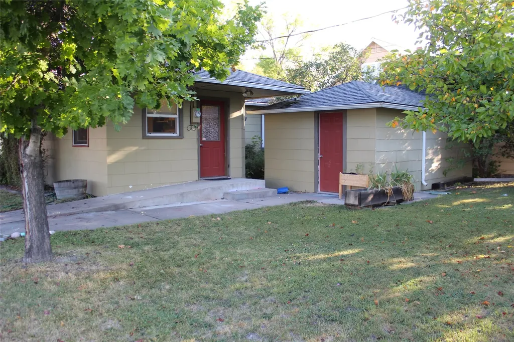 2 6th Avenue E Polson MT 59860