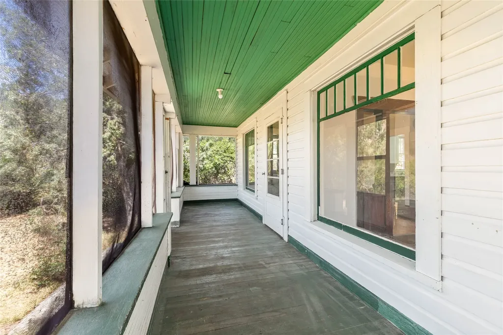 31022 Beavertail Road Clinton MT 59825