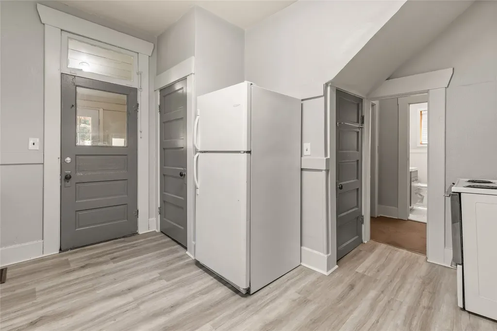 31022 Beavertail Road Clinton MT 59825