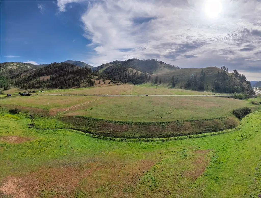 31022 Beavertail Road Clinton MT 59825