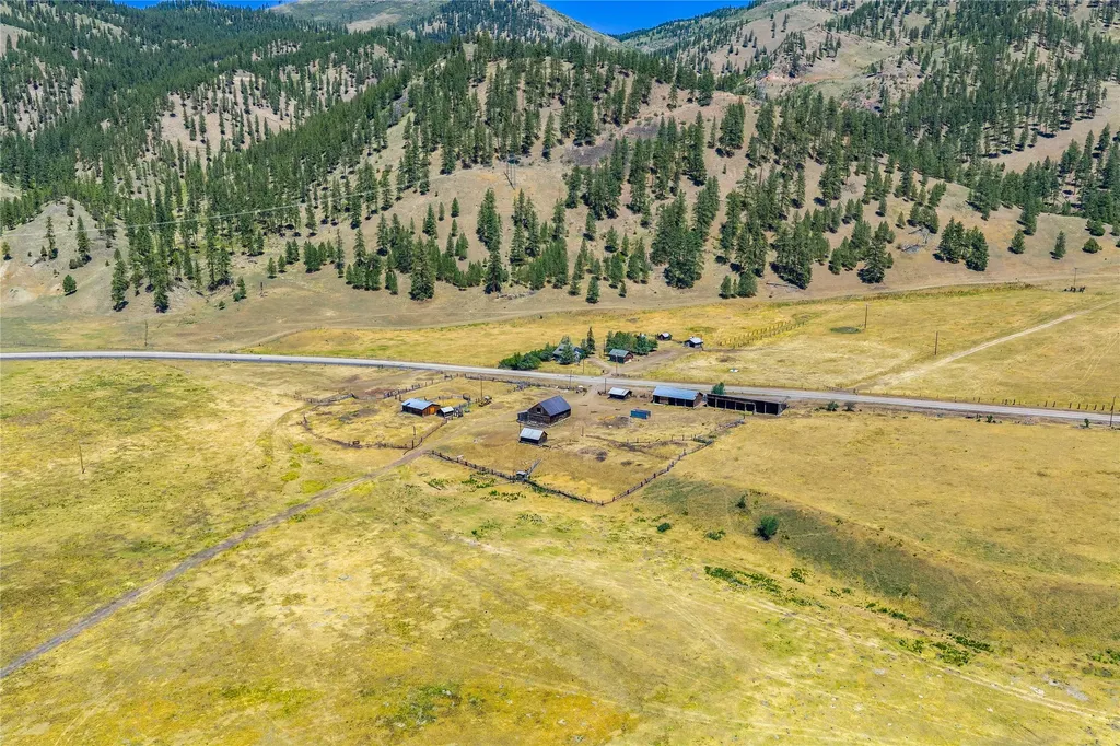 31022 Beavertail Road Clinton MT 59825
