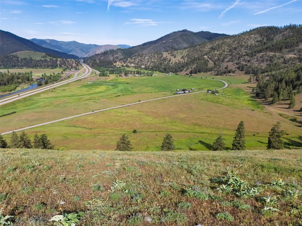31022 Beavertail Road Clinton MT 59825