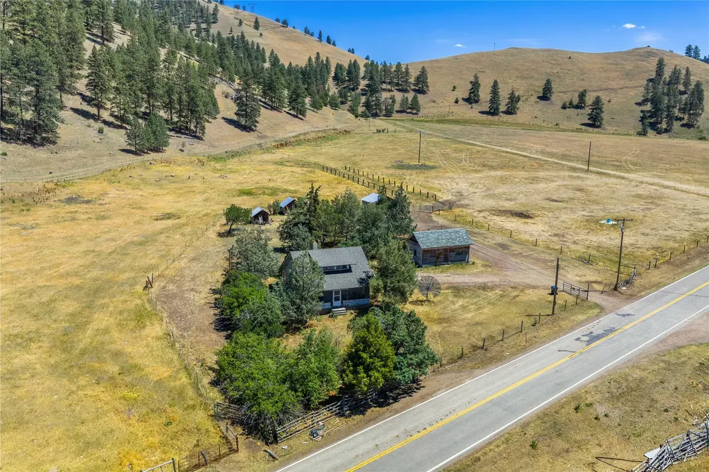 31022 Beavertail Road Clinton MT 59825
