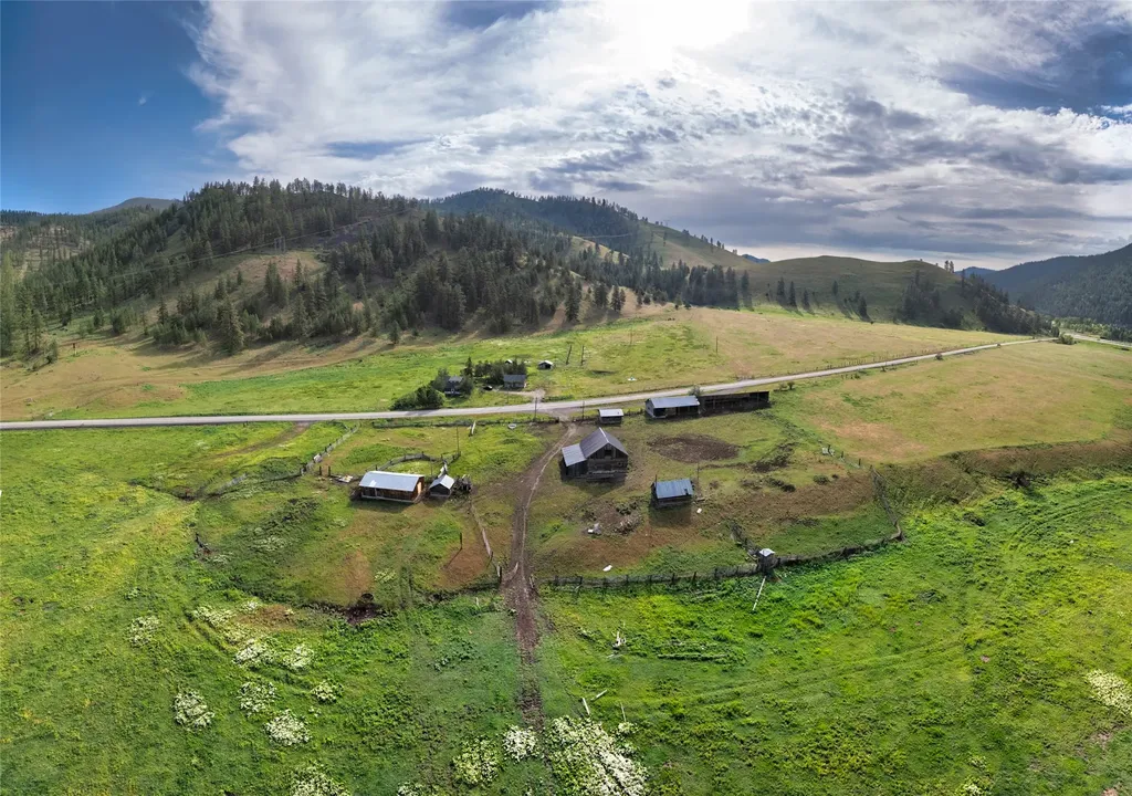 31022 Beavertail Road Clinton MT 59825