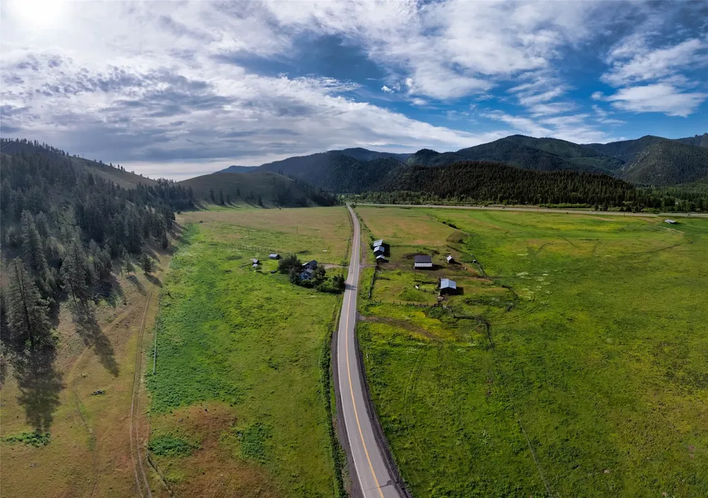 31022 Beavertail Road Clinton MT 59825