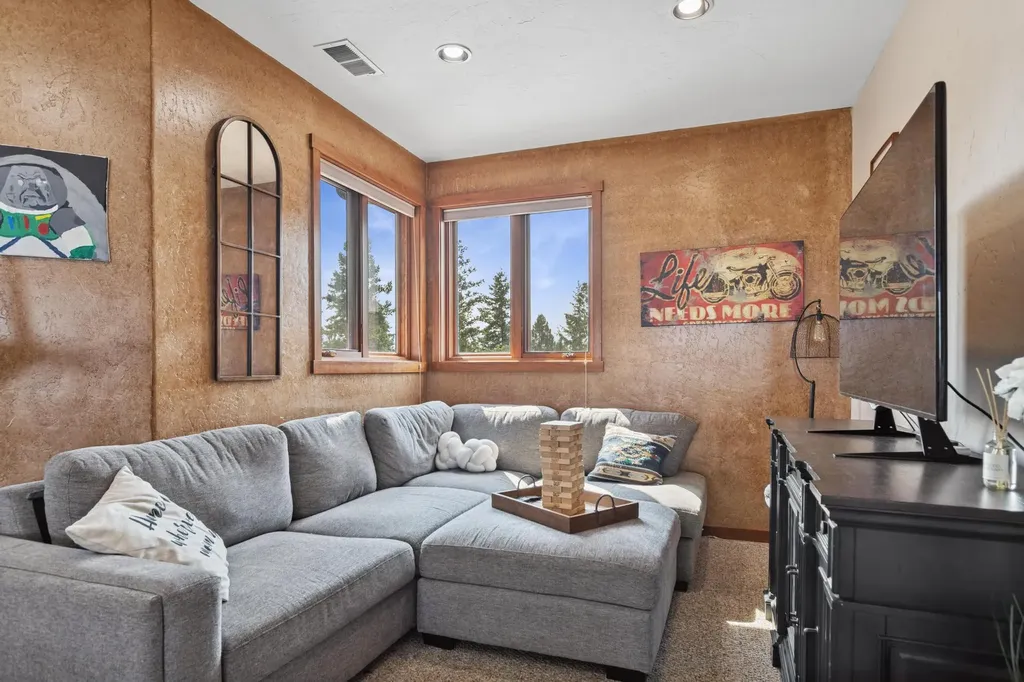1284 Paradise Ridge Road Rexford MT 59930