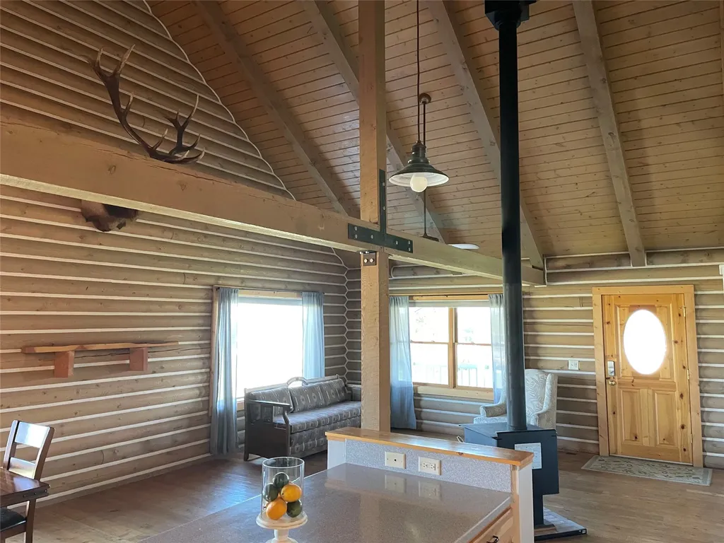 839 Thomas Lane Hamilton MT 59840