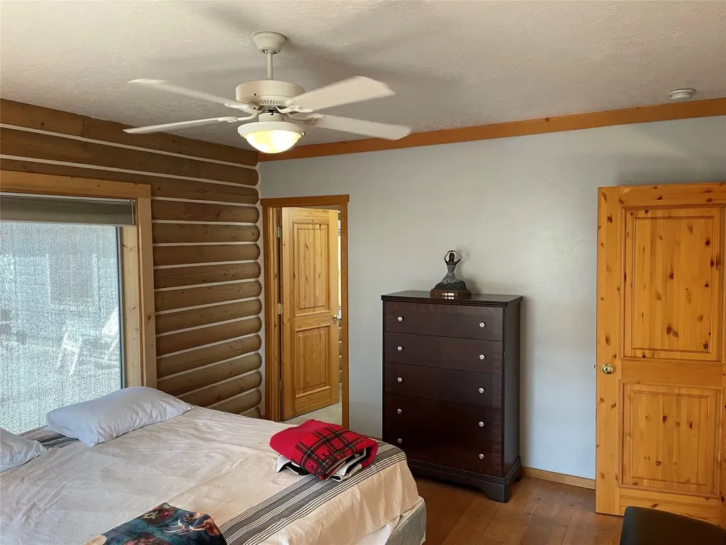 839 Thomas Lane Hamilton MT 59840
