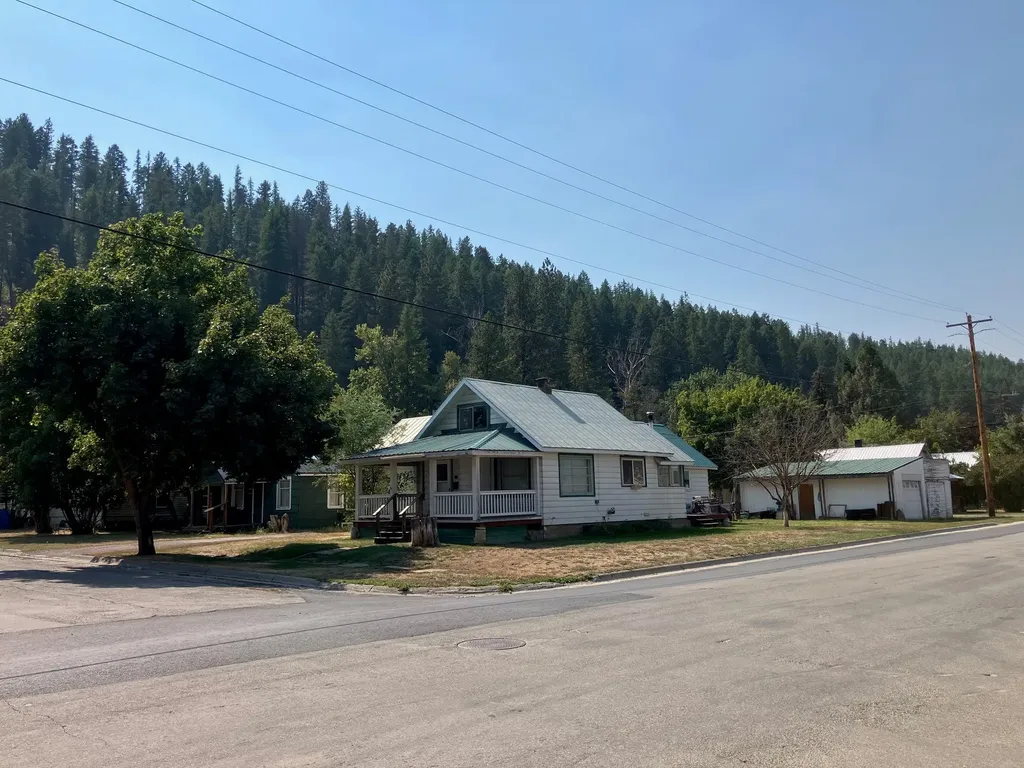 1504 Dakota Avenue Libby MT 59923
