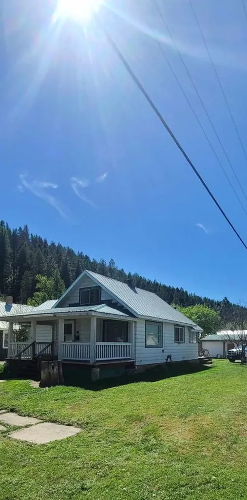 1504 Dakota Avenue Libby MT 59923