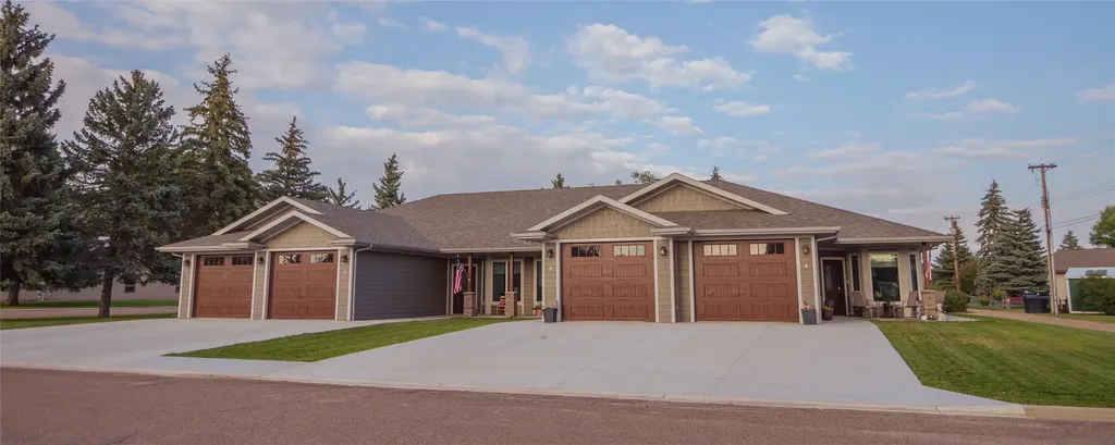420 4th Avenue E Culbertson MT 59218