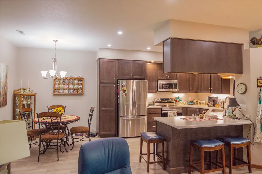 420 4th Avenue E Culbertson MT 59218