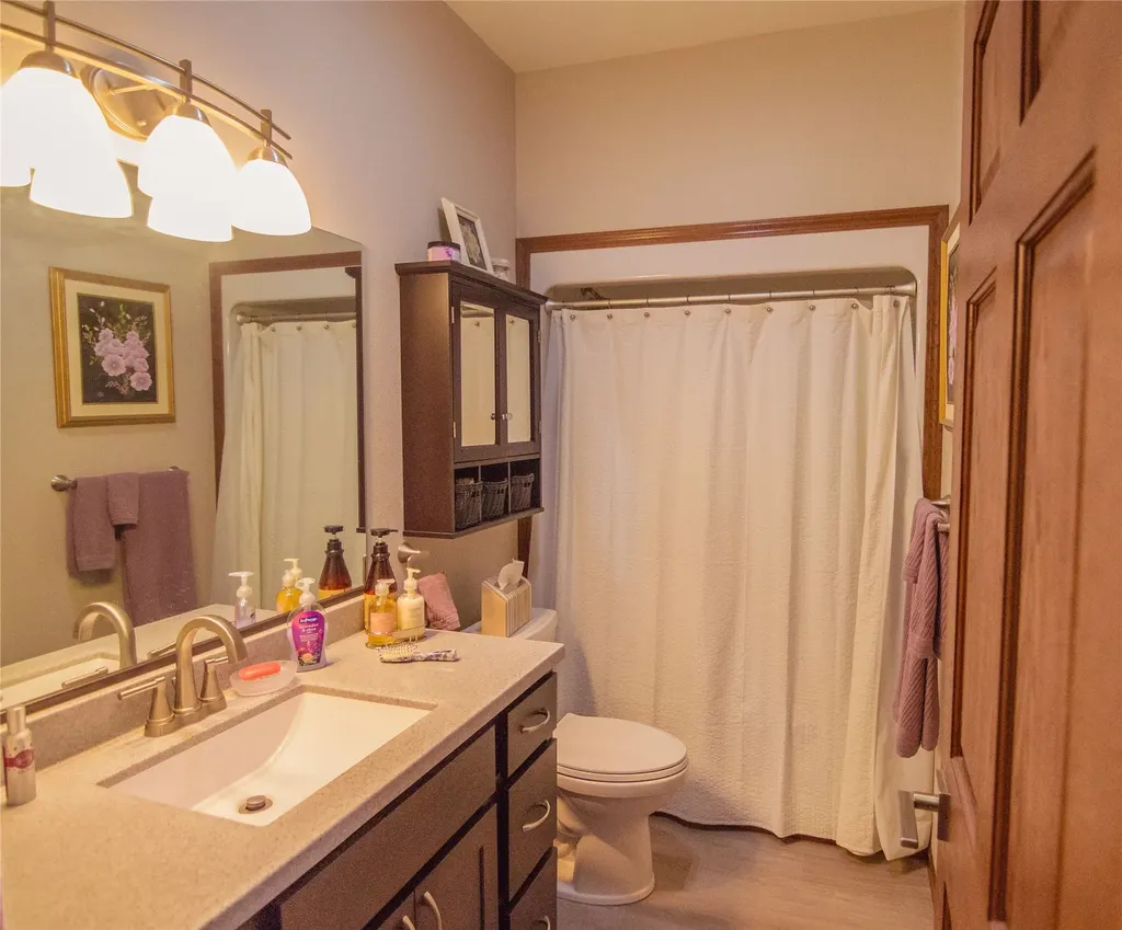 420 4th Avenue E Culbertson MT 59218