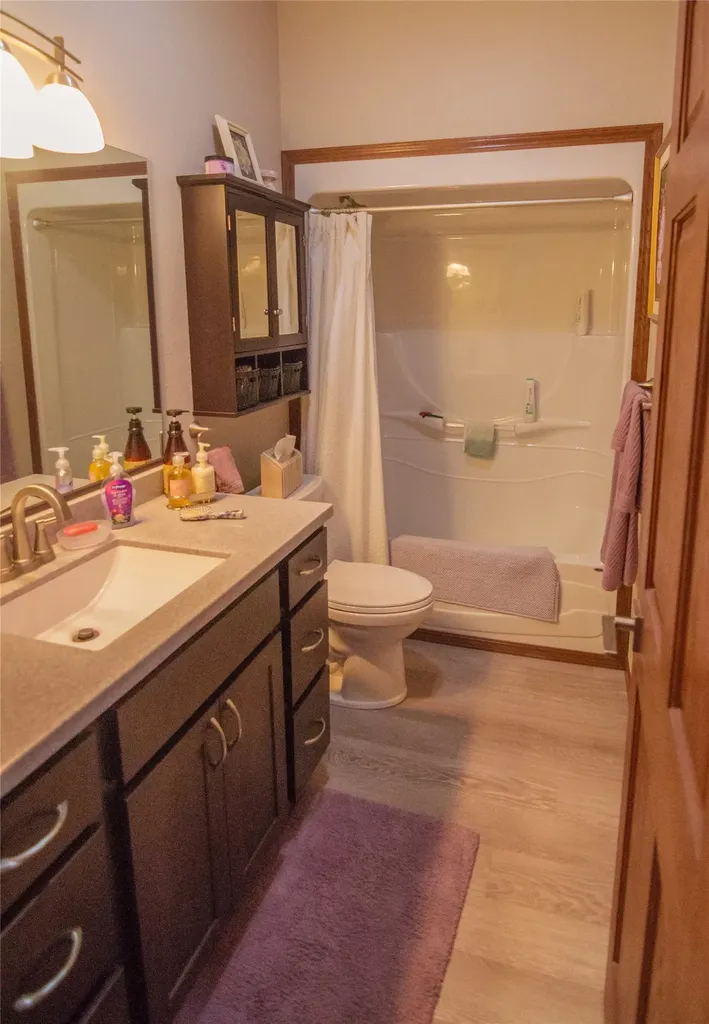 420 4th Avenue E Culbertson MT 59218