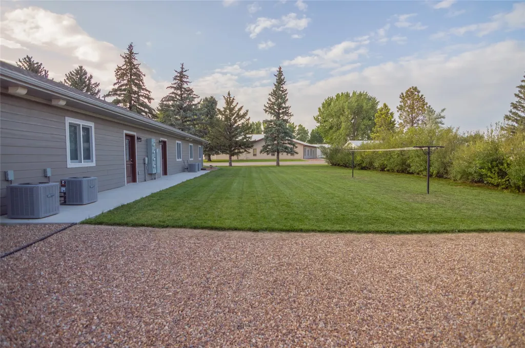 420 4th Avenue E Culbertson MT 59218