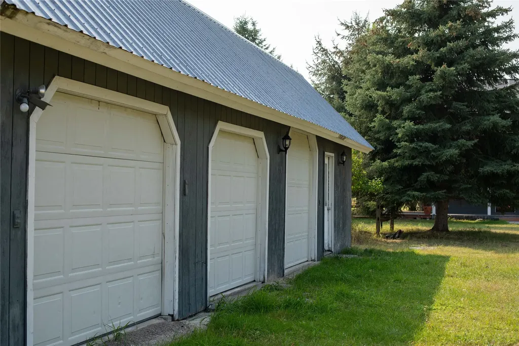 7225 Farm To Market Road Whitefish MT 59937