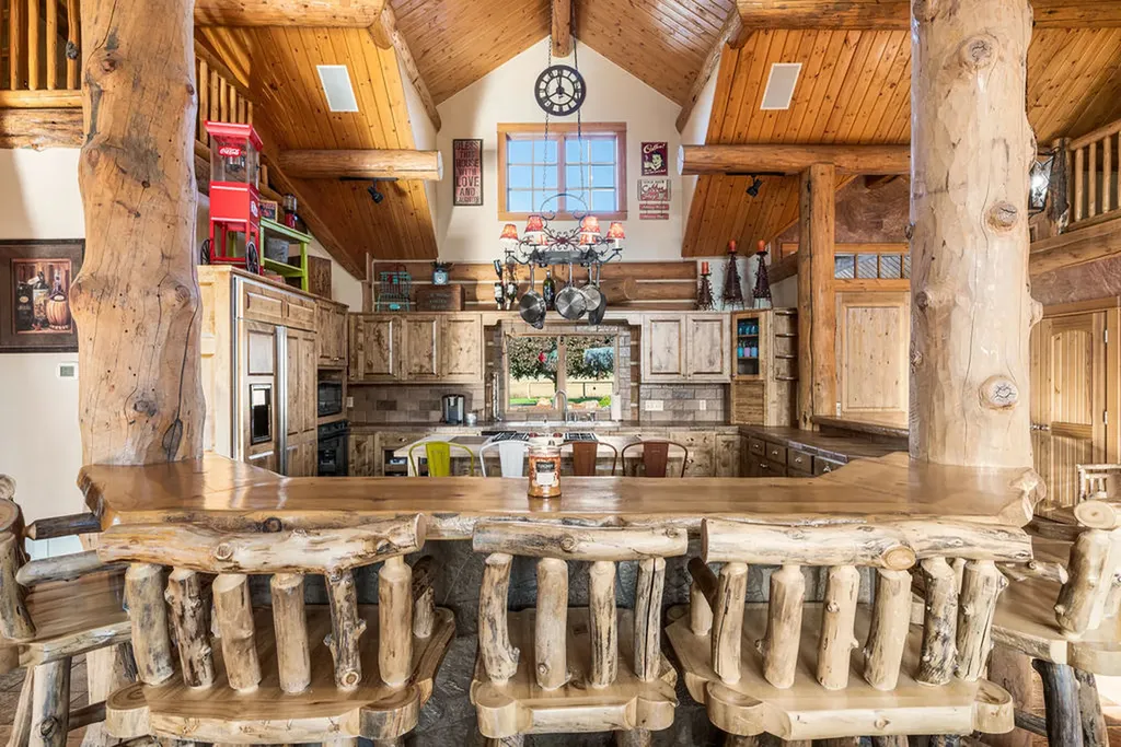 524 Arrow Hill Drive Hamilton MT 59840