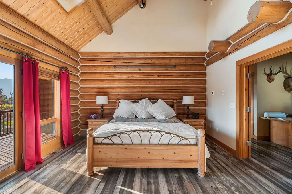 524 Arrow Hill Drive Hamilton MT 59840
