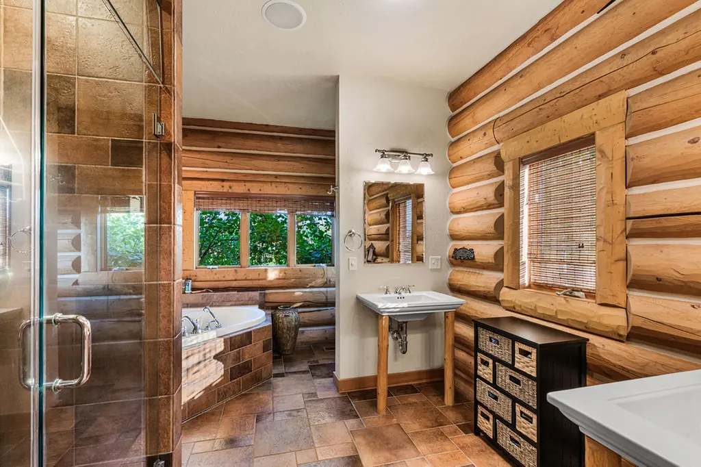 524 Arrow Hill Drive Hamilton MT 59840