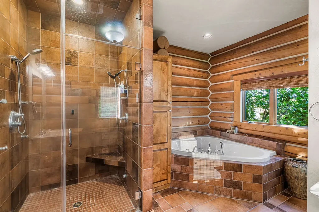 524 Arrow Hill Drive Hamilton MT 59840