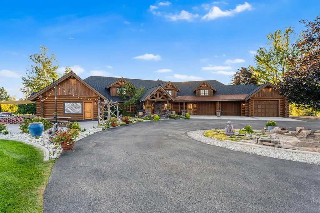 524 Arrow Hill Drive Hamilton MT 59840